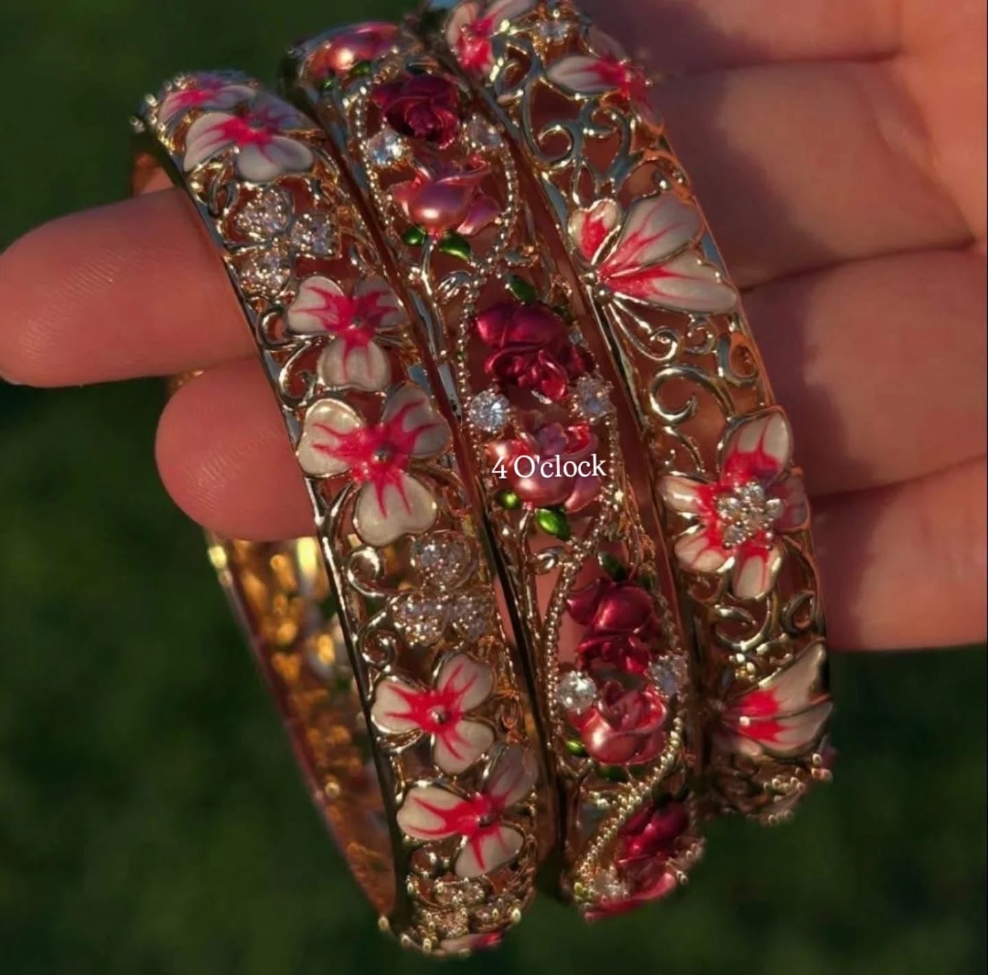 ✨🏰VC28: Cloisonné Vintage Victorian Bangles : Powder Blue 🌸🕯️