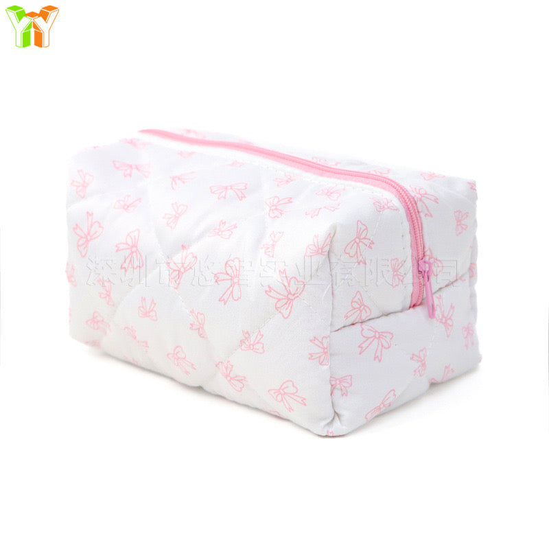 🎀 29.Pinteresty Makeup Bag: Light Pink Bow 🫧