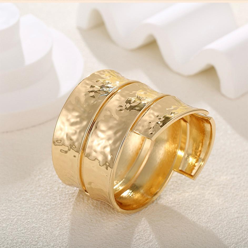 ✨HC51: Handcuff for Stack: Textured Wrapped (Gold)✨