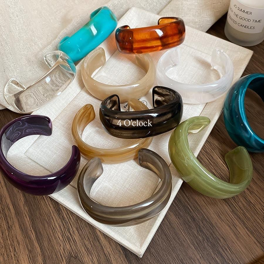 ✨HC82: Elastic Resin Bangles/Bracelet - White💗