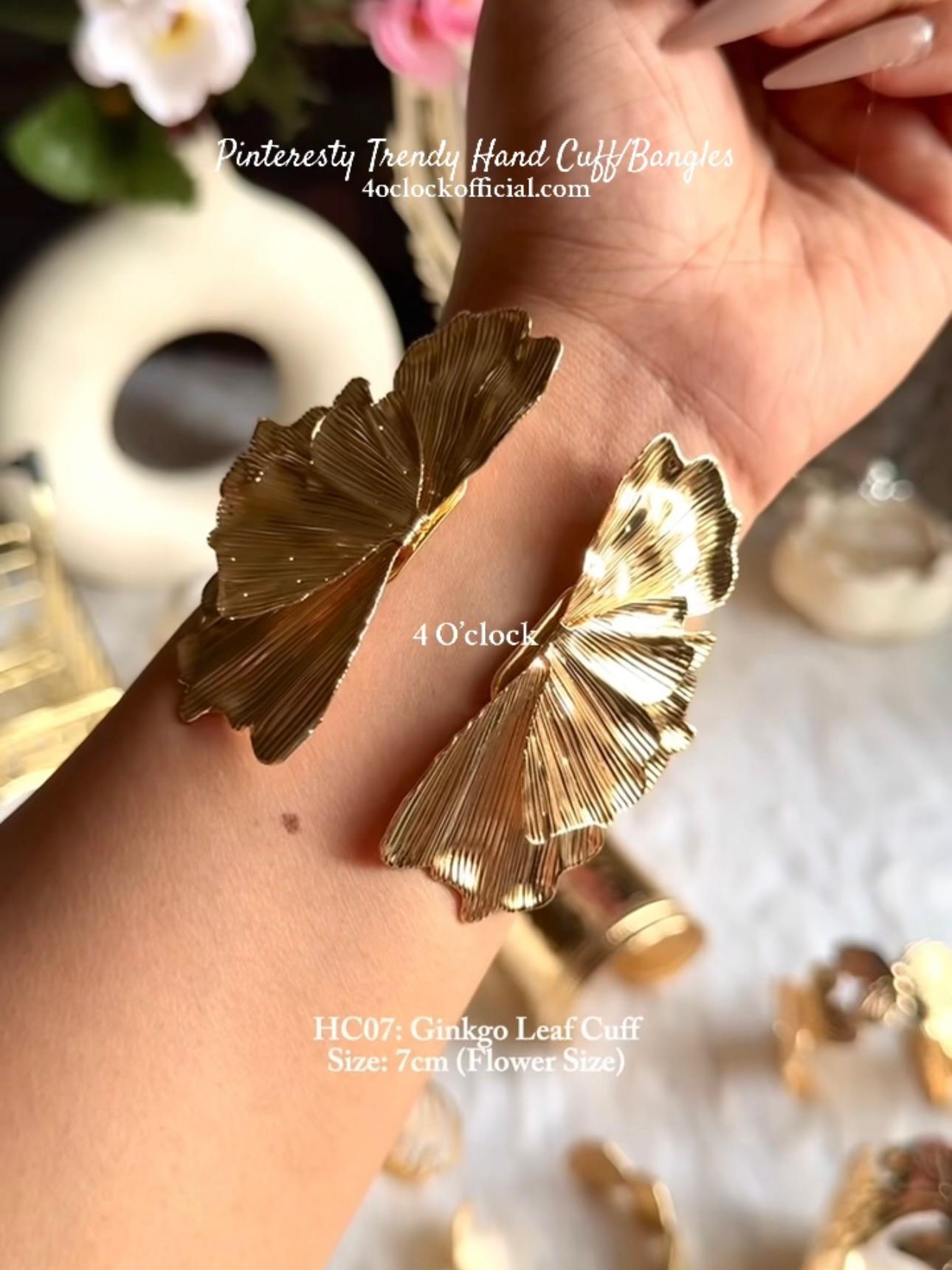 ✨HC07: Handcuff for Stack: Gold Large Ginkgo Leaf Bracelet ✨