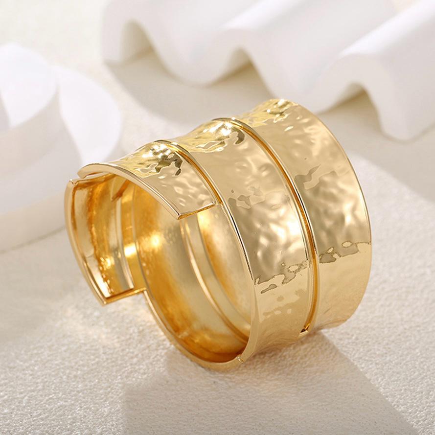 ✨HC51: Handcuff for Stack: Textured Wrapped (Gold)✨