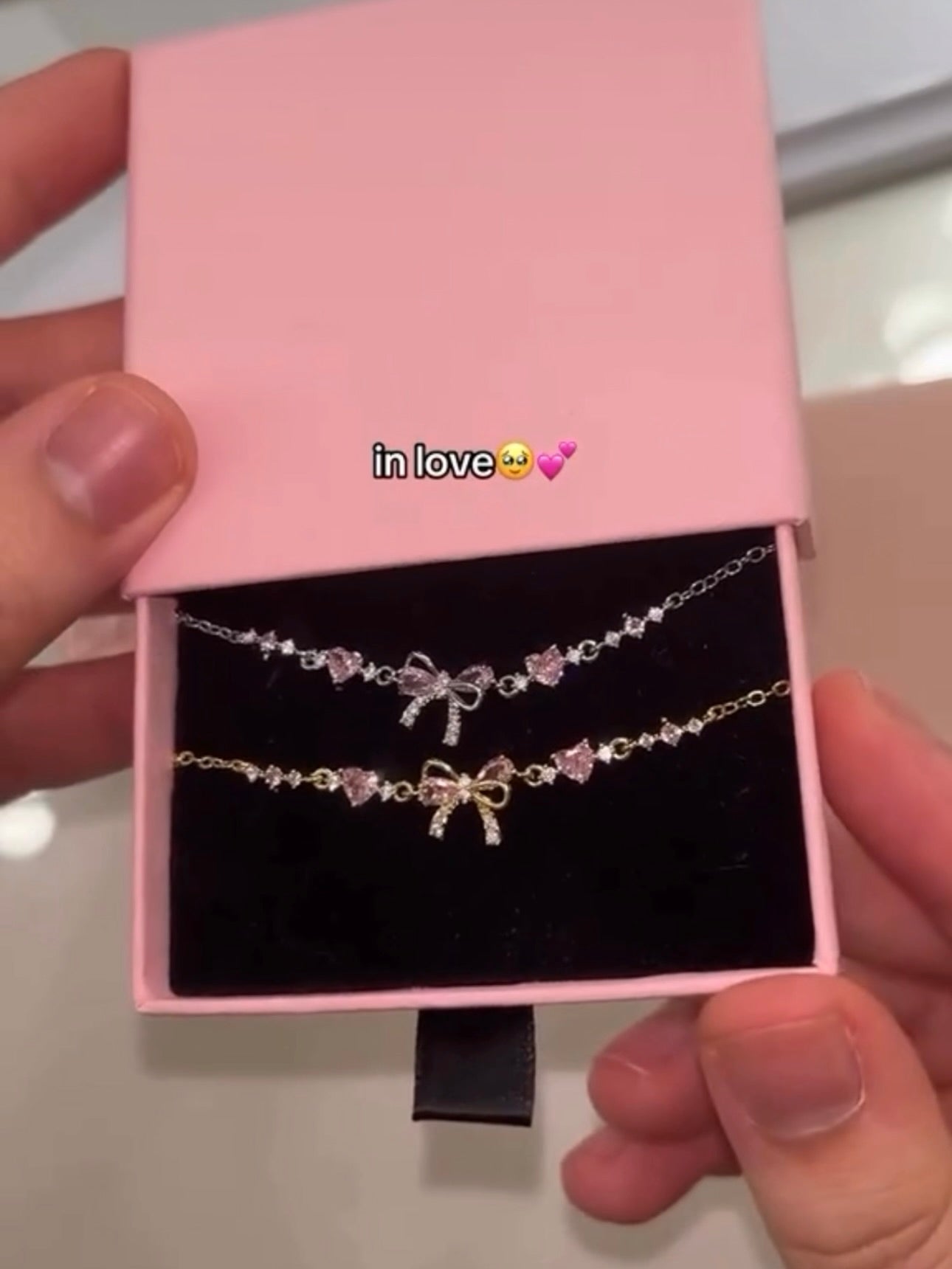 Silver: ✨🎀Bow Pink Stone Bracelet🎀✨ (Without box)