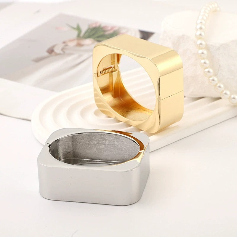 ✨HC46: Handcuff for Stack: Square (Gold)✨