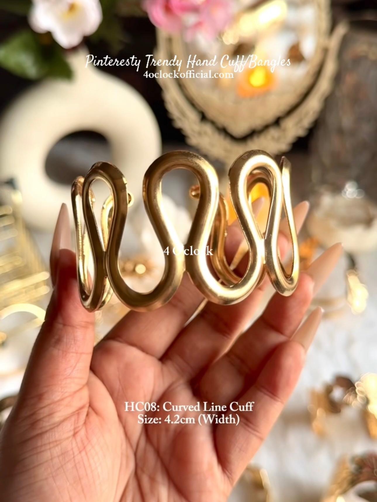 ✨HC8: Handcuff for Stack: Gold Curved Line Bracelet✨