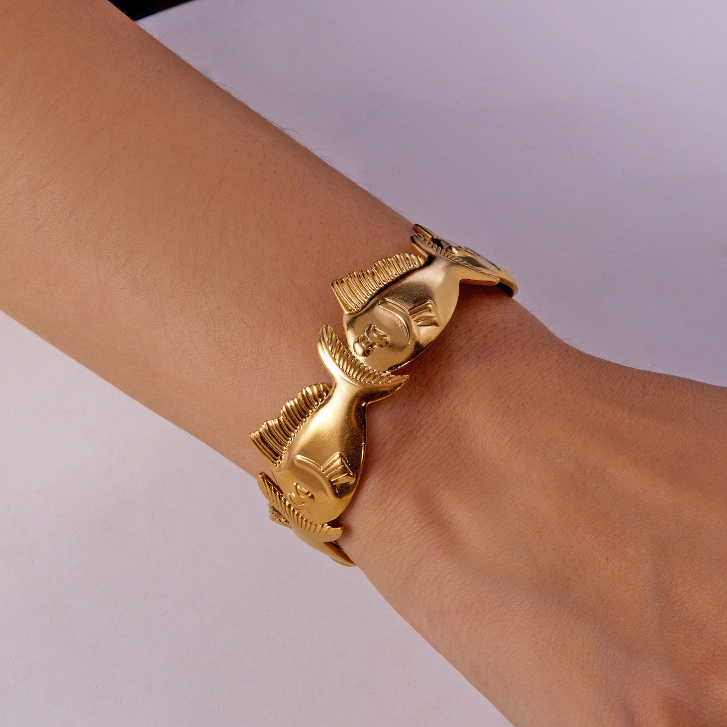 ✨HC141: 18k Gold Plated Stainless Steel Handcuff for Stack: Marina Cuff (Golden)✨
