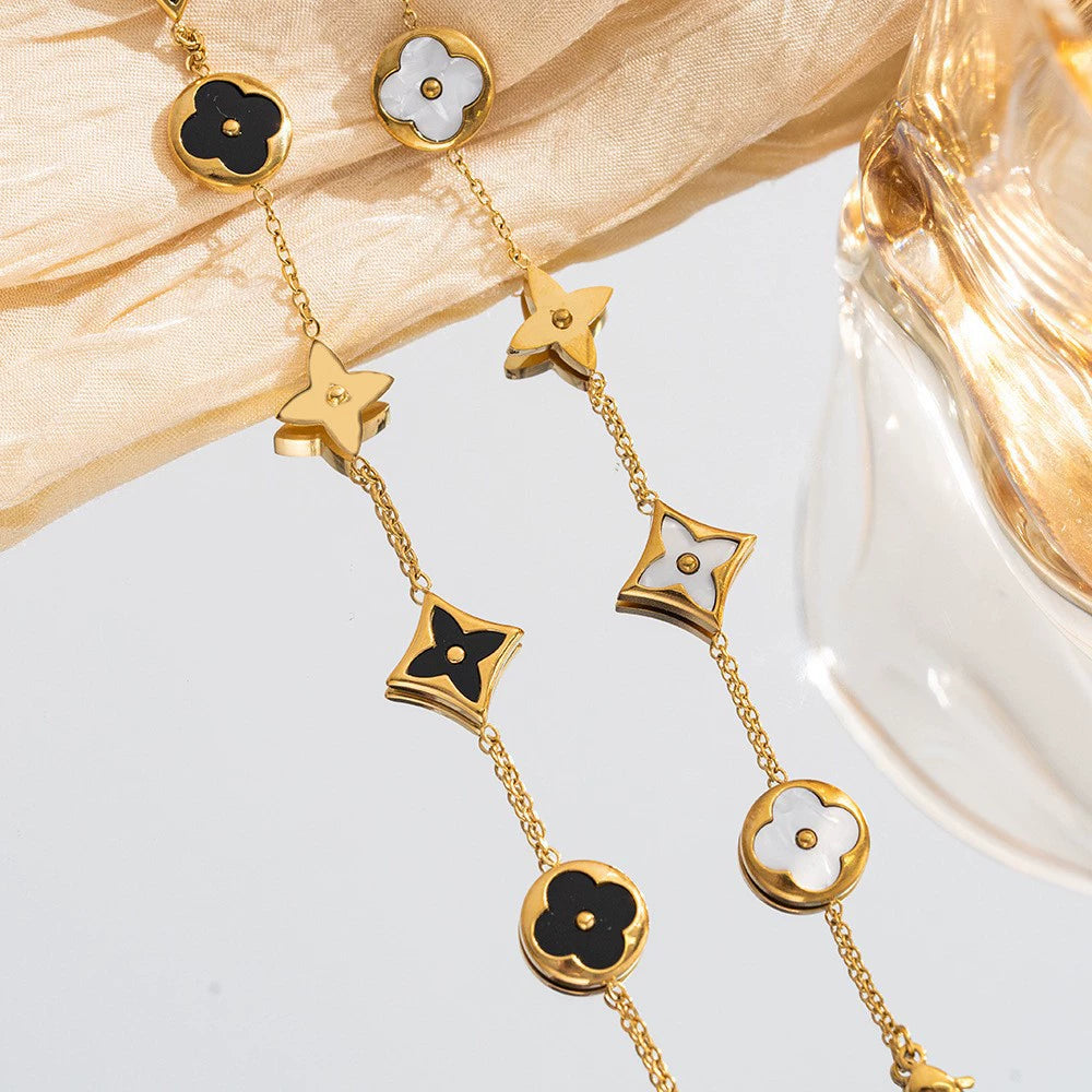 ⚜️B45: 18k Gold Plated Stainless Steel Minimalist Bracelet:Black Star✨