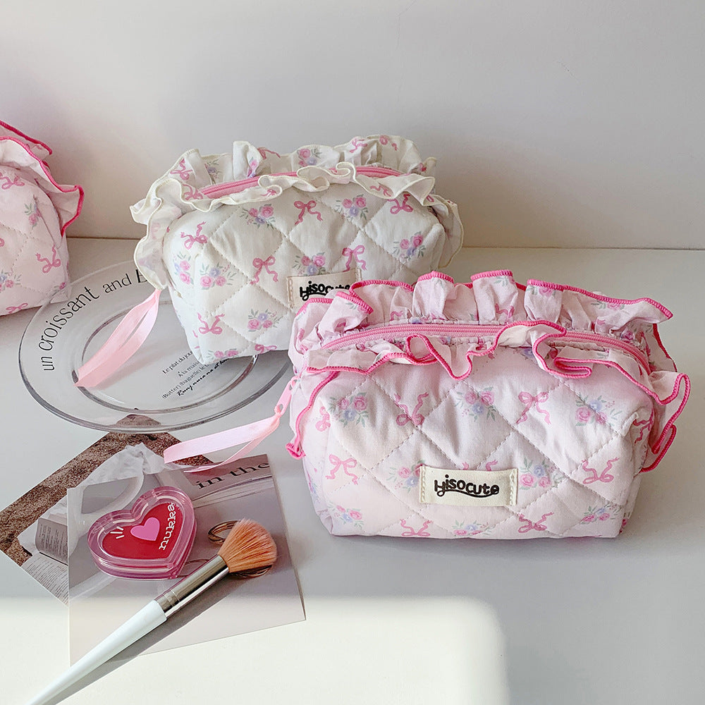 🎀13. Pinteresty Makeup Bag: Pink Tone Floral🫧