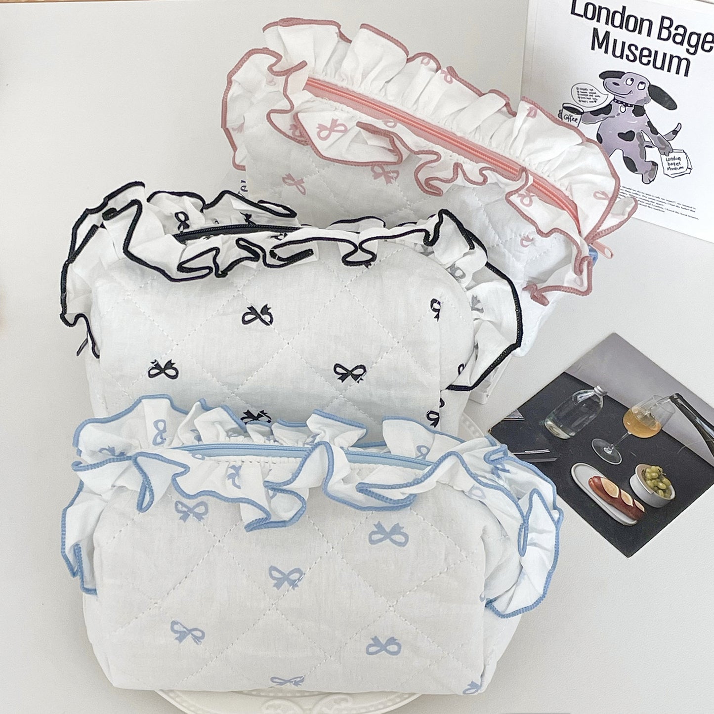 12. Pinteresty Makeup Bag: Pink Bow