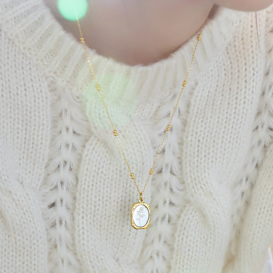 ✨P28: 18k Gold Plated Stainless Steel Pendant:Vintage Rose Mirror✨