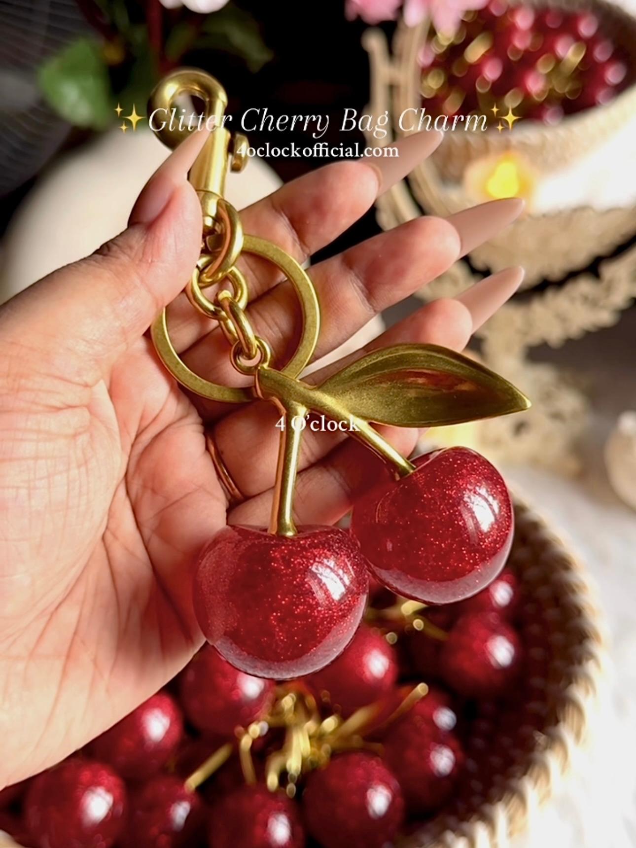 ✨🍒Glitter Cherry Bag Charm/Keychain🍒✨