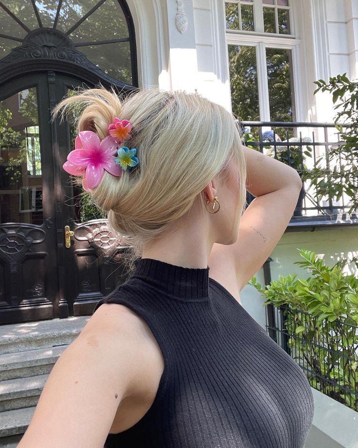 ✨🌸Big Plumeria Hairclaws: Rose Pink🌸✨