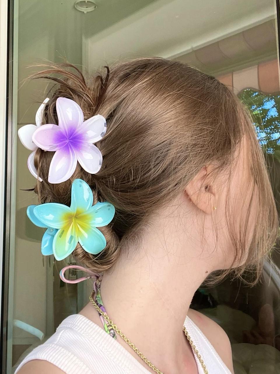 ✨🌸Big Plumeria Hairclaws: Rose Pink🌸✨