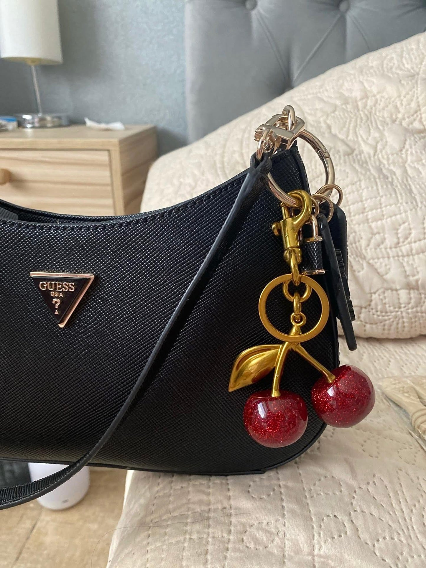 ✨🍒Glitter Cherry Bag Charm/Keychain🍒✨
