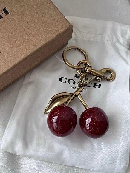 ✨🍒Glitter Cherry Bag Charm/Keychain🍒✨