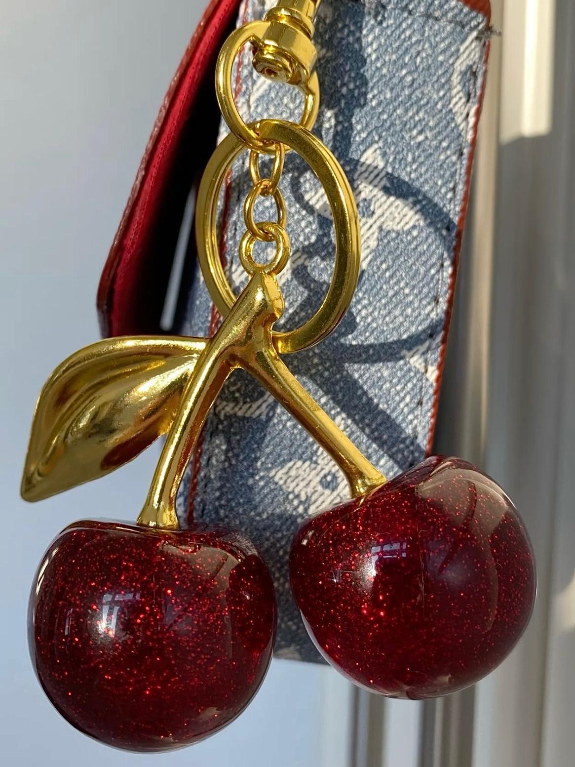 ✨🍒Glitter Cherry Bag Charm/Keychain🍒✨