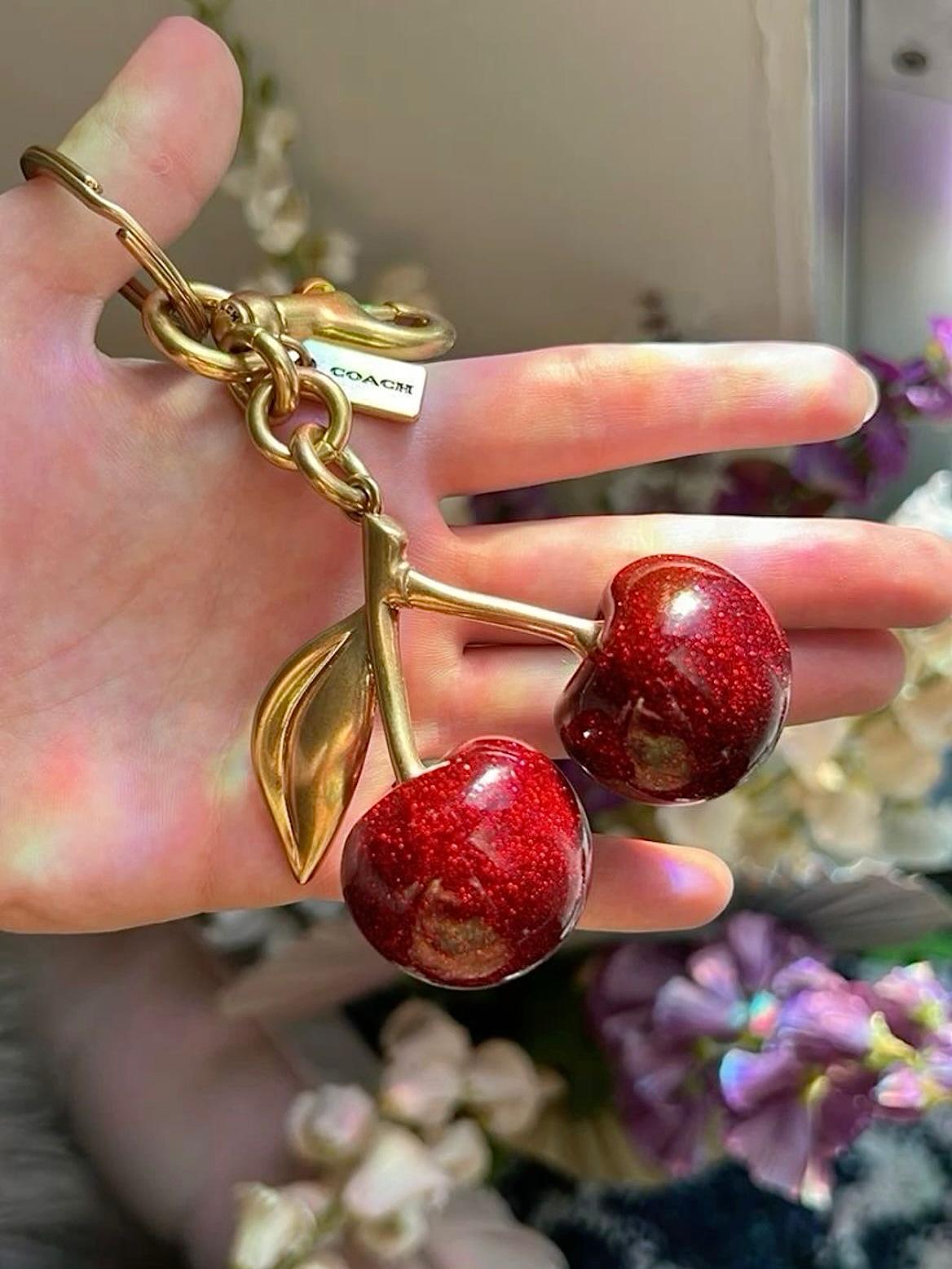 ✨🍒Glitter Cherry Bag Charm/Keychain🍒✨