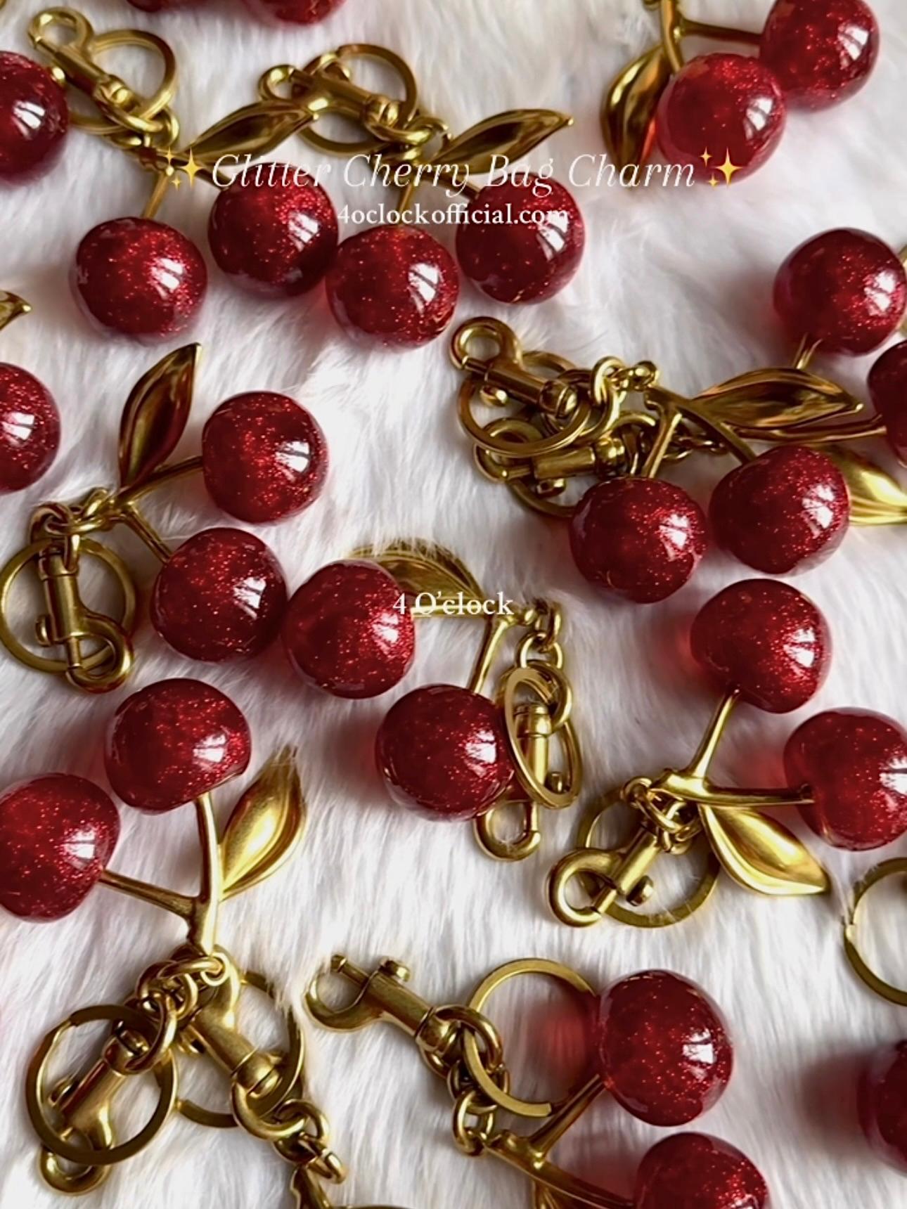 ✨🍒Glitter Cherry Bag Charm/Keychain🍒✨