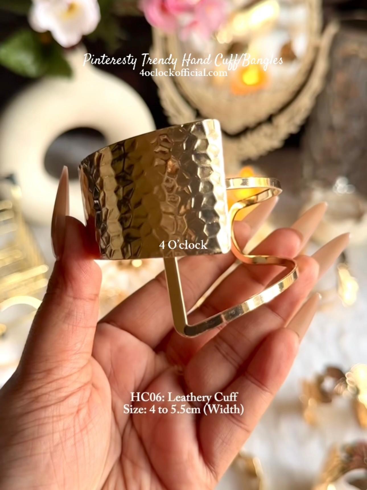 ✨HC6: Handcuff for Stack: Leathery Cuff✨