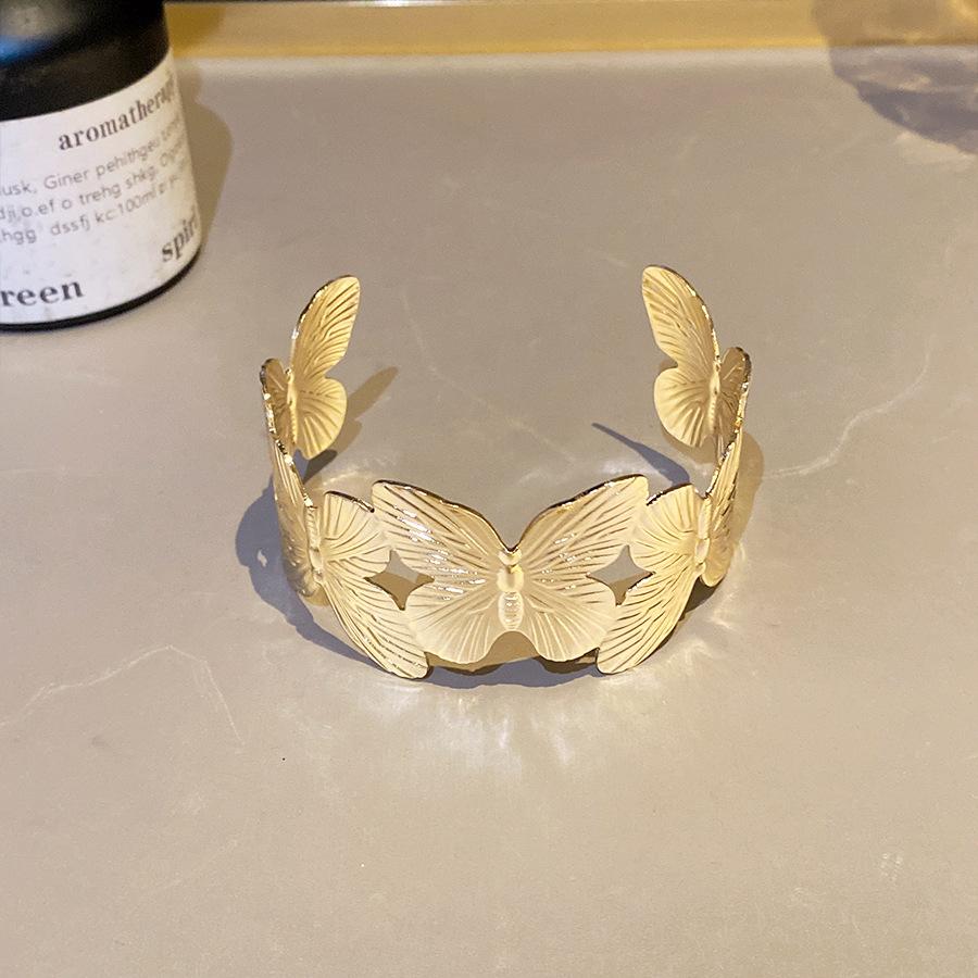 ✨HC2: Handcuff for Stack: Butterfly Cuff✨