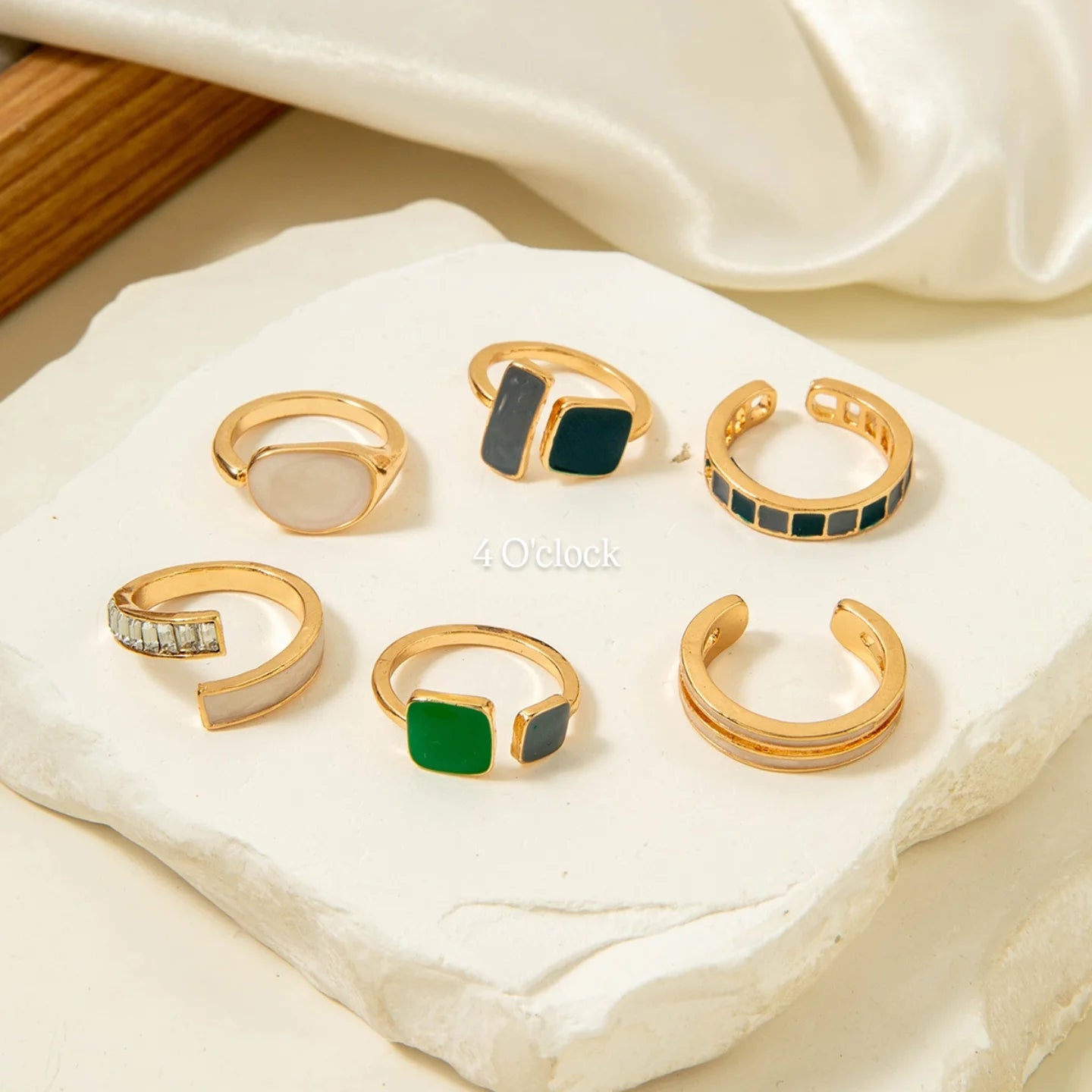 ✨RS91: Maximalistic Finger Ring Sets (Golden) - 6pcs (Full set adjustable)