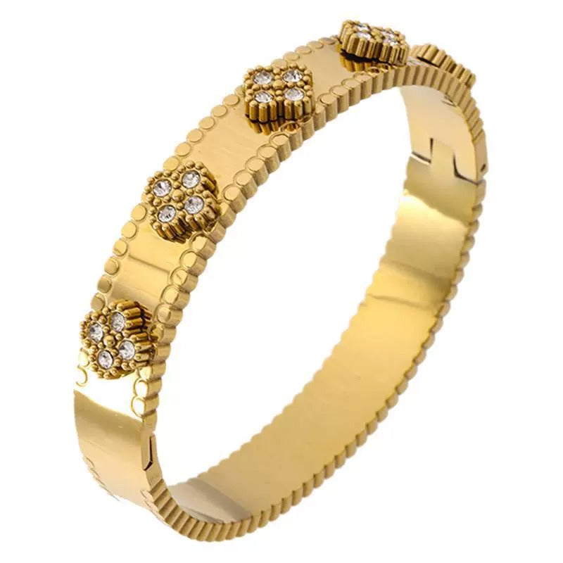 CB15: 18k Gold Plated Premium Stainless Steel Cuff Bangles: Clover