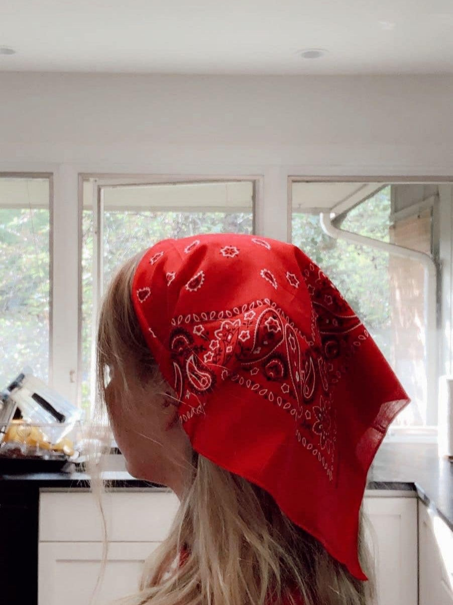 ✨90’s Bandana: Blood Red💗