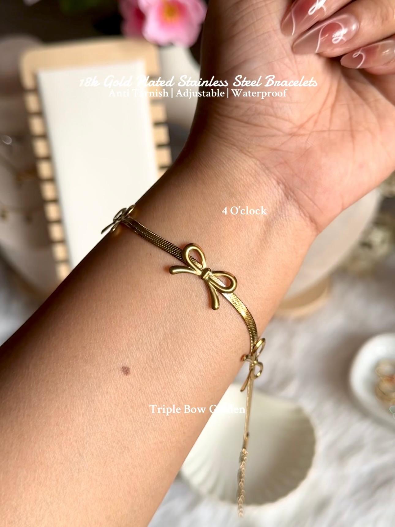 B20⚜️18k Gold Plated Stainless Steel Bracelet: Triple Bow Queen✨