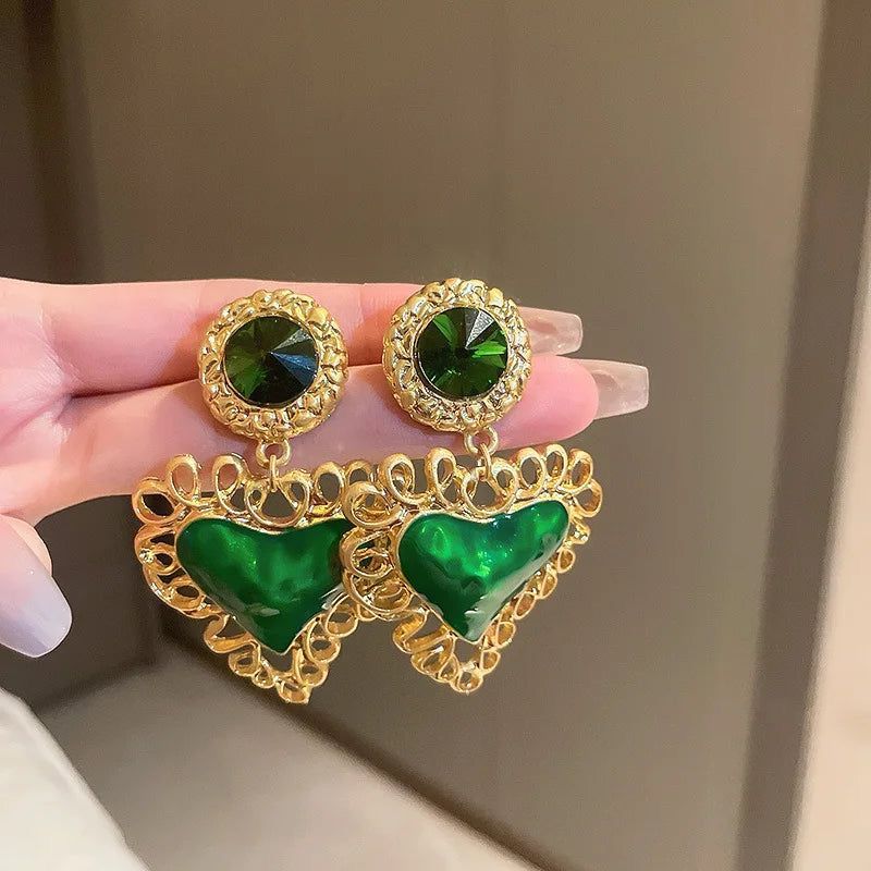 Vintage Earrings: Green Love