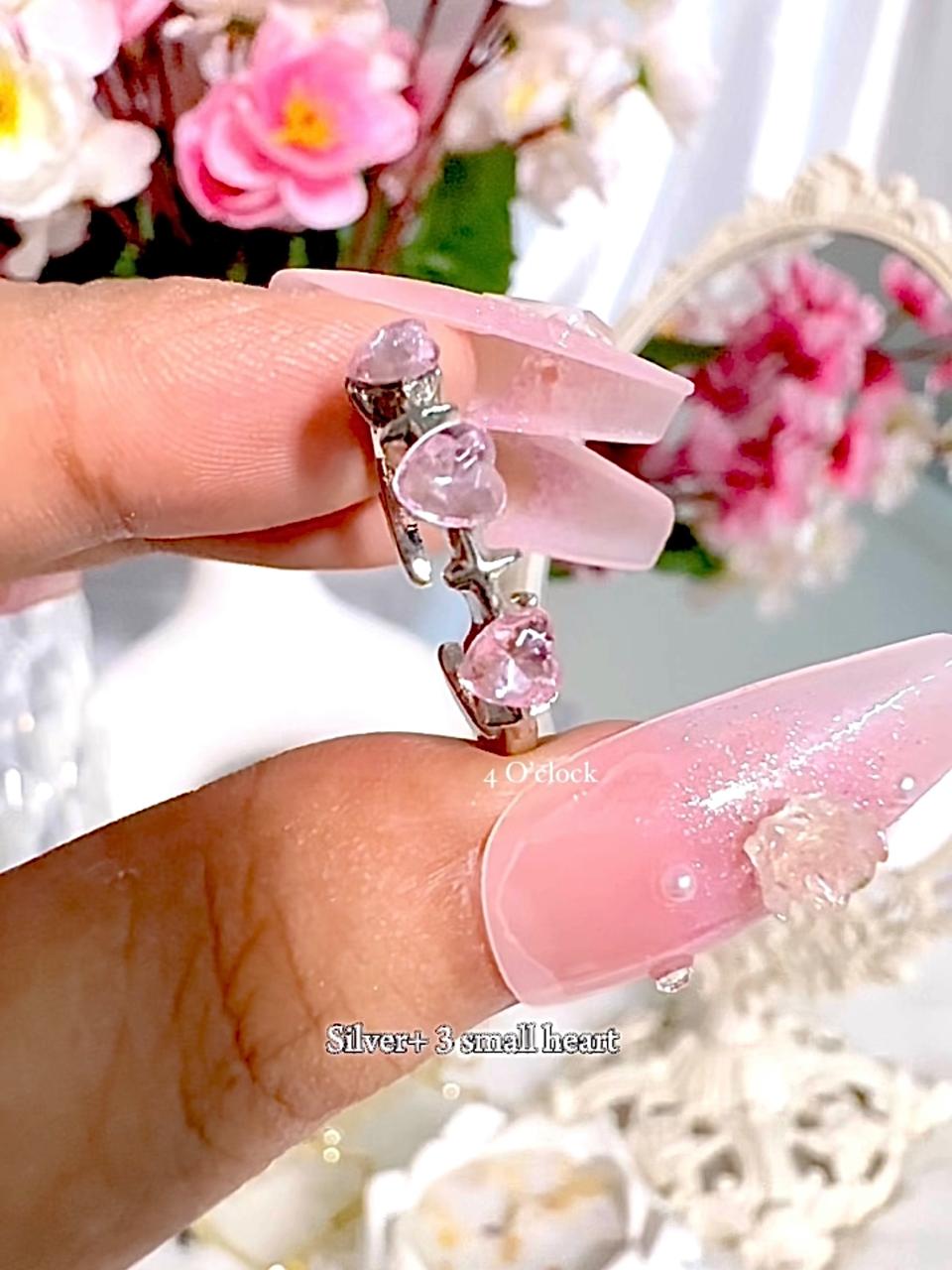 ✨🌸Pink Finger Ring: Silver+3 Stone Heart🌸✨