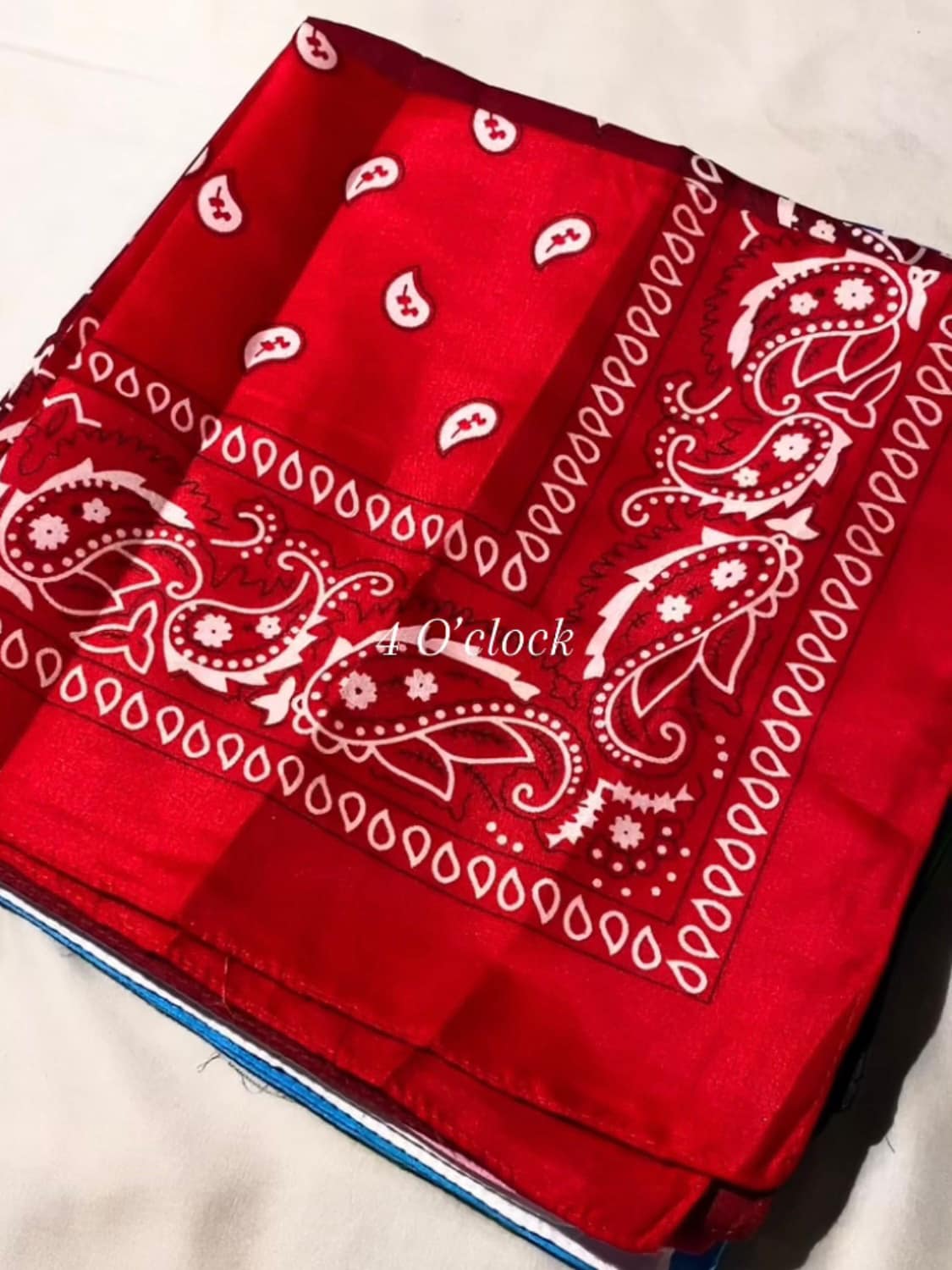 ✨90’s Bandana: Blood Red💗