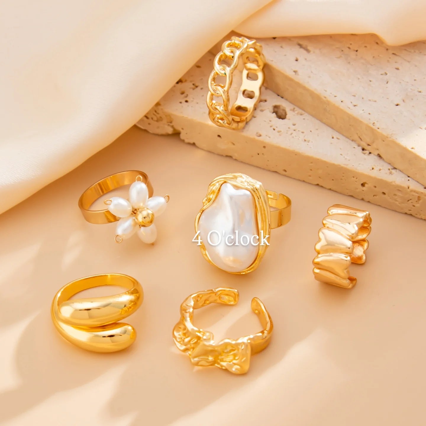 ✨RS109: Maximalistic Finger Ring Sets (Golden) - 6pcs (Adjustable-Non adjustable mixed sizes)