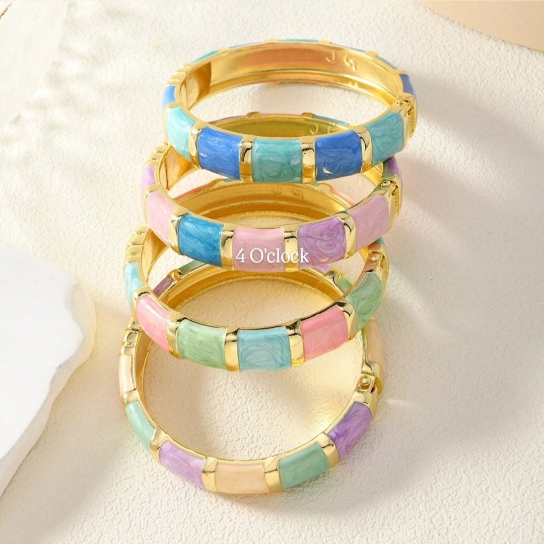 ✨🦢VC150: Vintage Victorian Enamel Bangles : Eden Haze 🌸🕯️