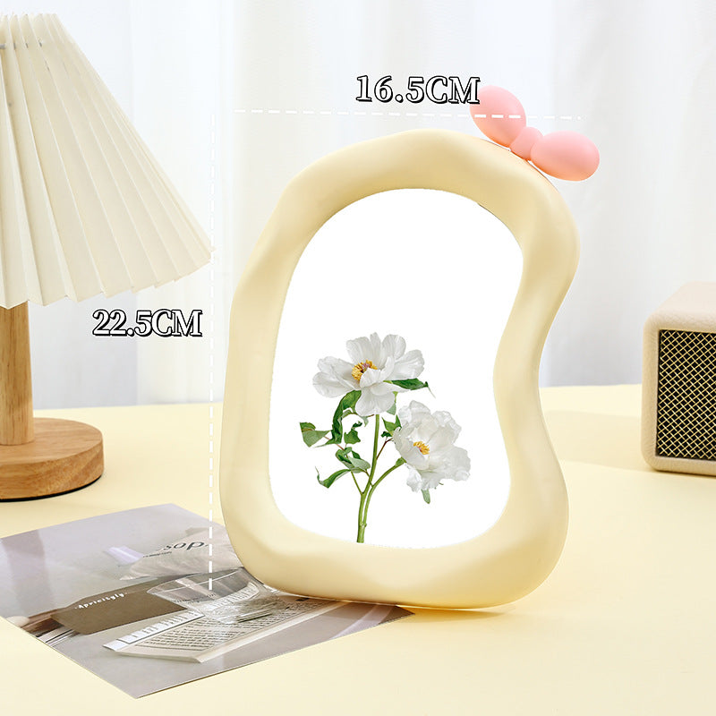 M20: Irregular Shaped Bow Mirror: Light Yellow