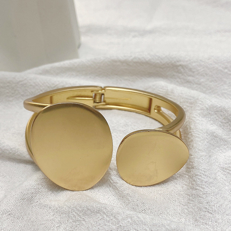 ✨HC53.G: Handcuff for Stack: Wired (Golden)✨