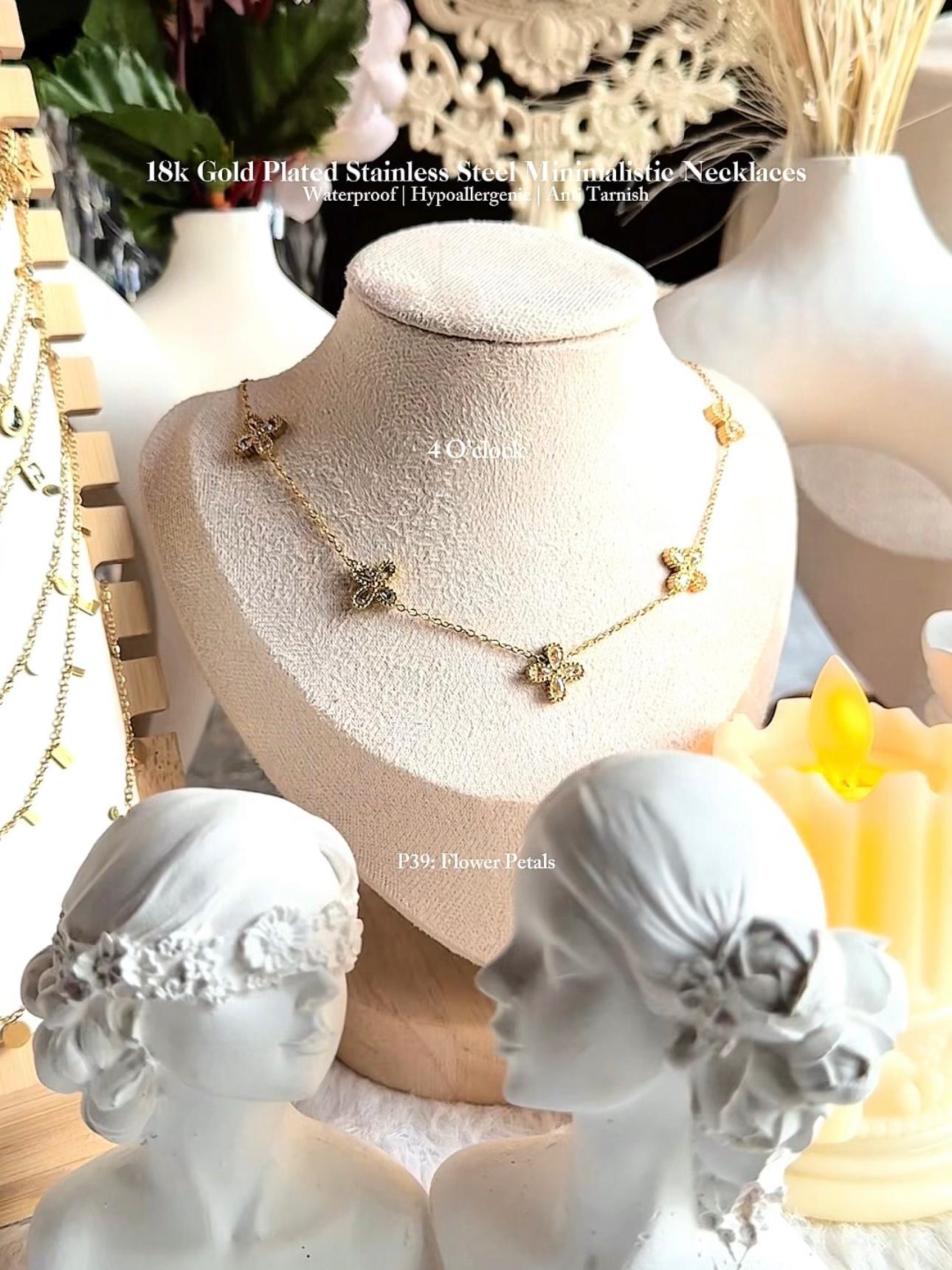✨P39: 18k Gold Plated Stainless Steel Pendant:Flower Petals✨