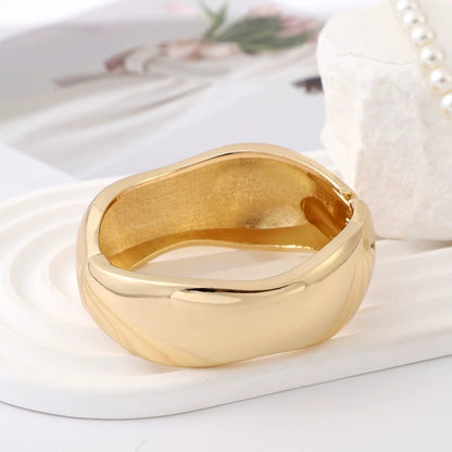 ✨HC44: Handcuff for Stack: Bold (Golden)✨