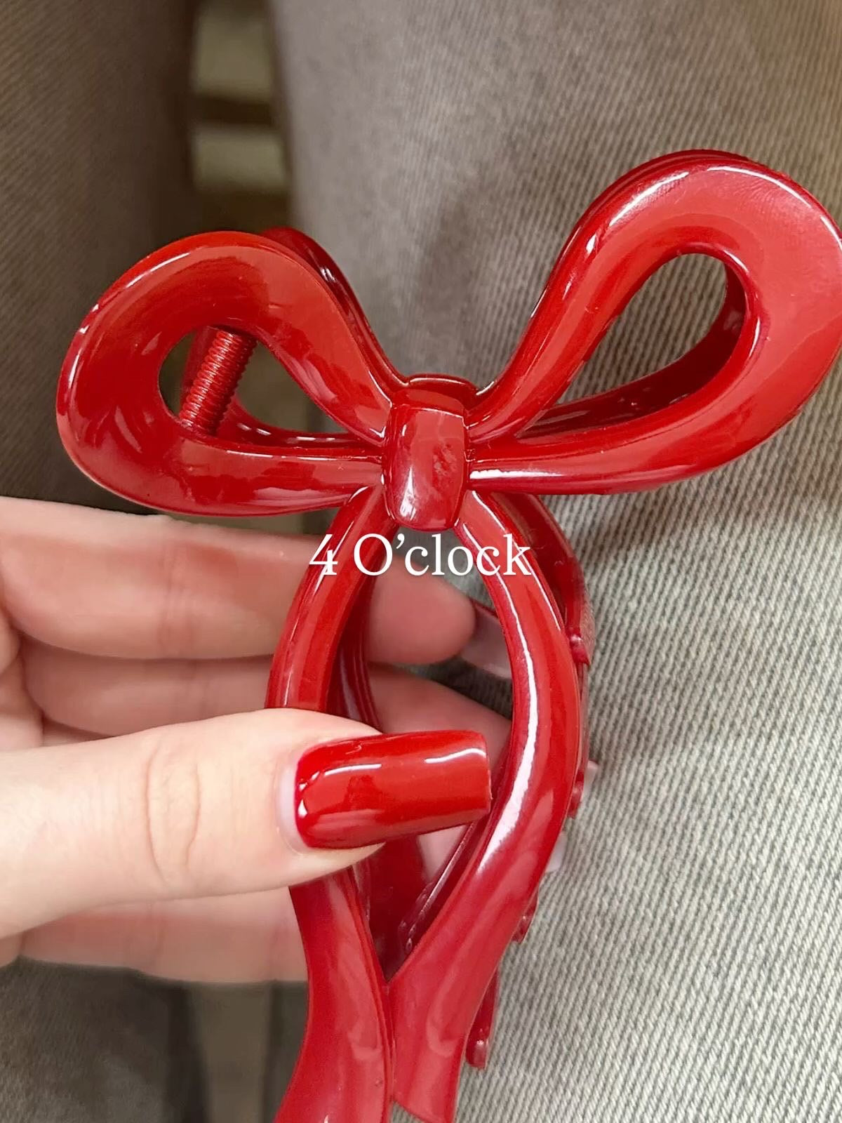 🎀 1.Pinterest’s Bow Knot Hairclaw: Blood Red✨