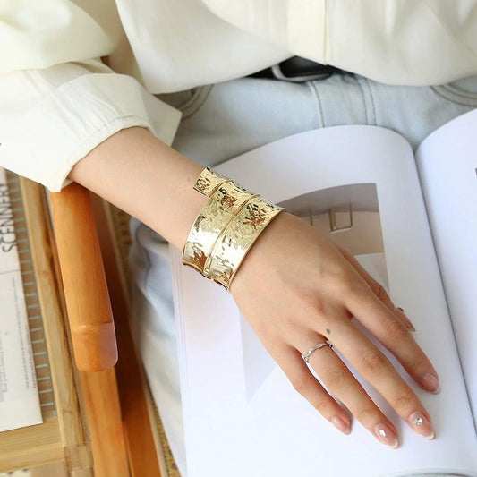 ✨HC51: Handcuff for Stack: Textured Wrapped (Gold)✨