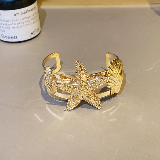 ✨HC124: Handcuff for Stack: Gold Starfish Shell Bracelet✨