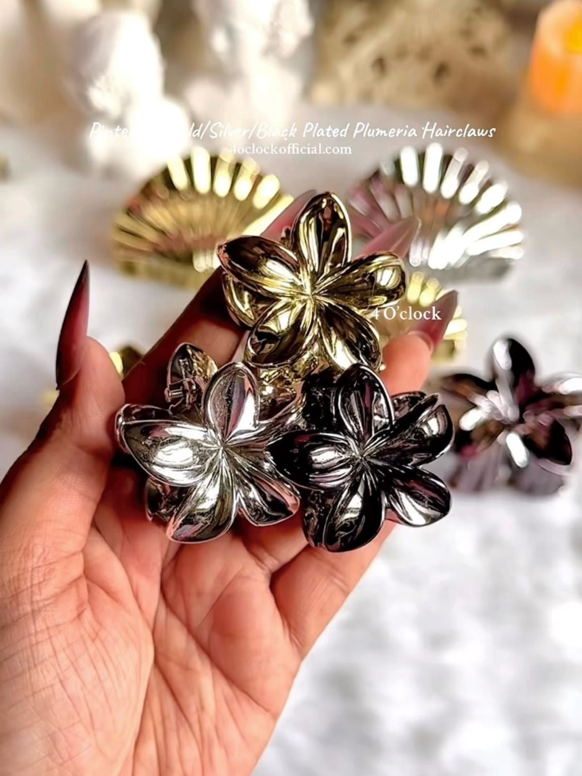 🐚Pinteresty Plumeria Glow Hair Claws: Black - Glossy (Small)🦀✨
