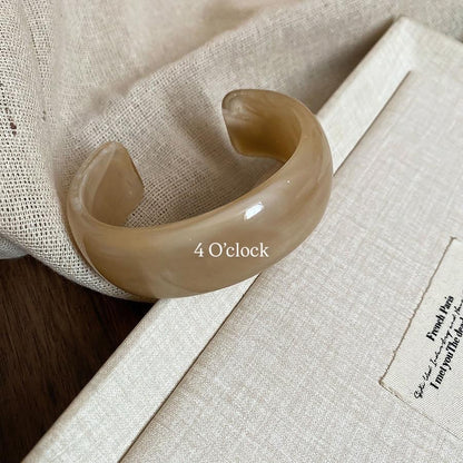 ✨HC87: Elastic Resin Bangles/Bracelet - Light Brown💗