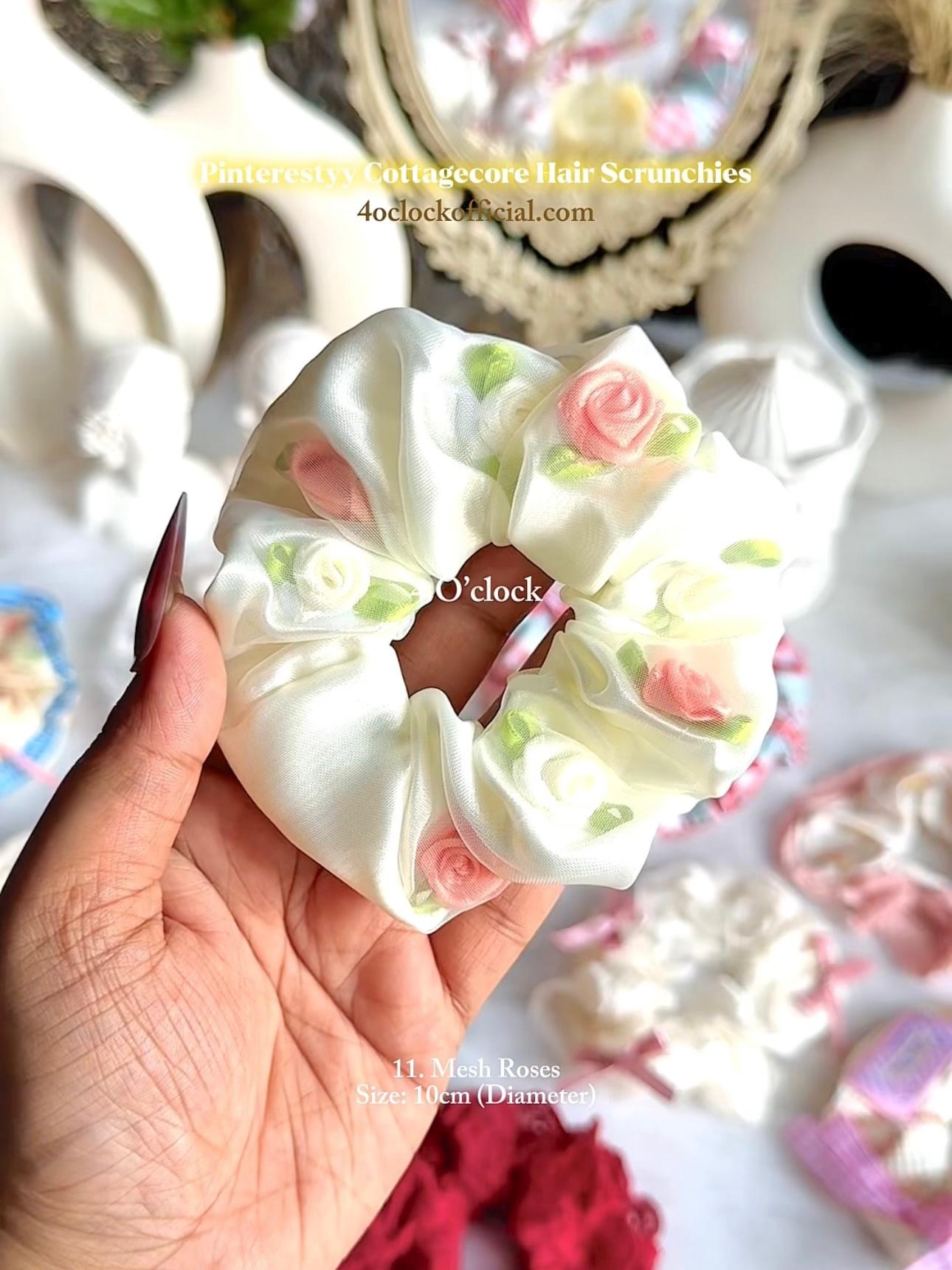 🍓11. Pinteresty Cottagecore Hair Scrunchie - Mesh Roses🍰