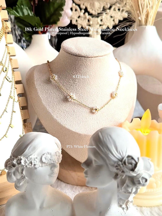✨P71: 18k Gold Plated Stainless Steel Pendant:White Flowers✨