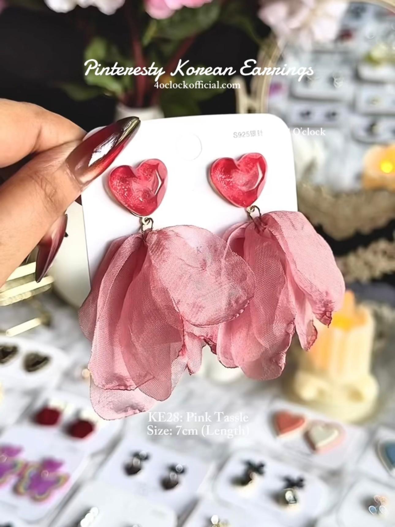 🫰🏻KE28: Korean Earrings: Pink Tassle 🎀✨