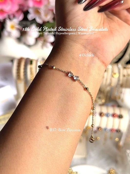 ⚜️B37: 18k Gold Plated Stainless Steel Minimalist Bracelet: Bow Zirconia✨