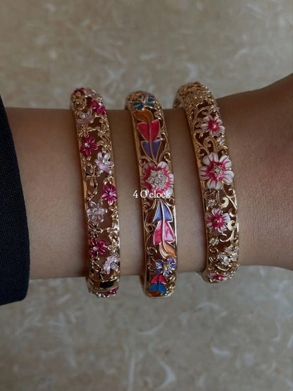 ✨🏰VC28: Cloisonné Vintage Victorian Bangles : Powder Blue 🌸🕯️