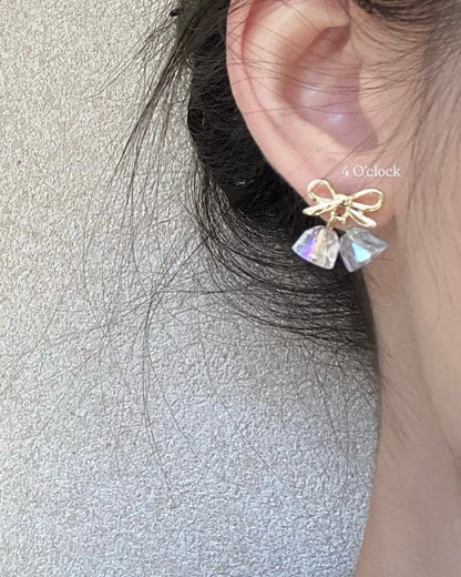 🫰🏻KE20: Korean Earrings: Bow Bell 🎀✨