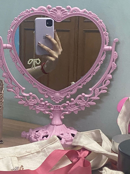 M02: Vintage Mirror: Vintage Heart Shape: Salmon Pink