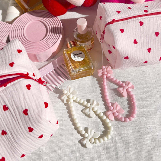 🎀 32.Pinteresty Makeup Bag: Pink Heart🫧